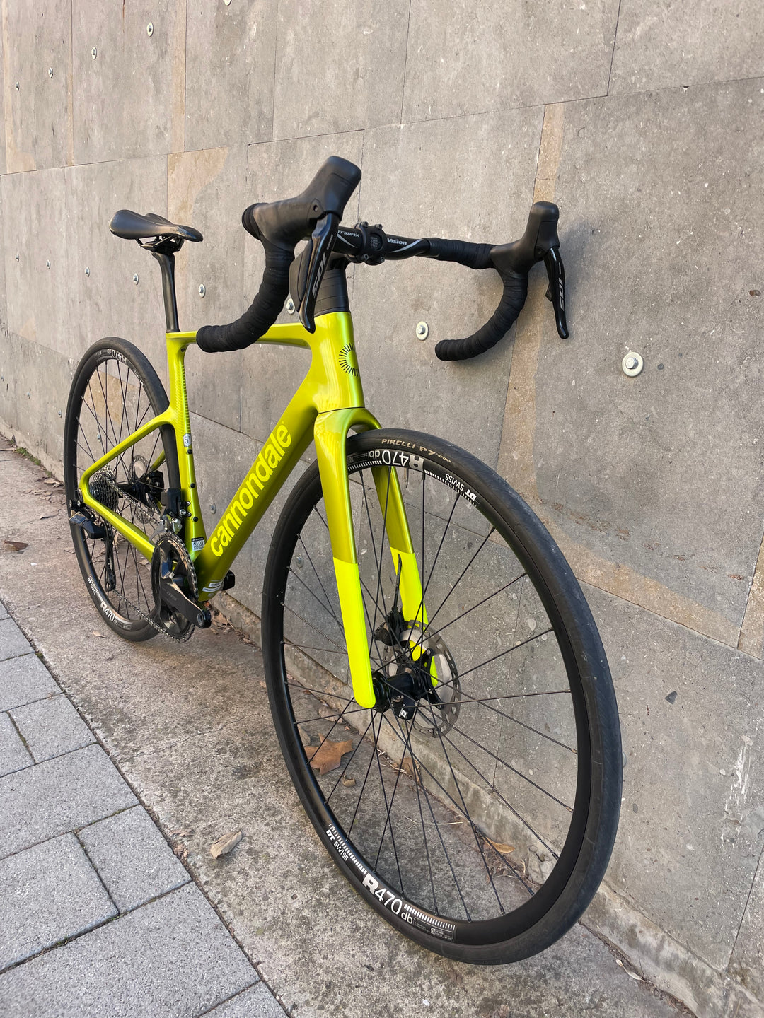 Vélo de route Cannondale SuperSix EVO 3 (Shimano 105 di2) Ex Démo 2025 - Taille 51