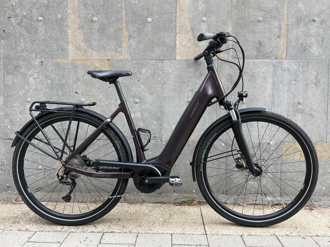 giant urban bike Giant DailyTour E+3 LDS Electric Urban Bike Ex-Demo 2025 Size M – Eat Sleep Cycle Store