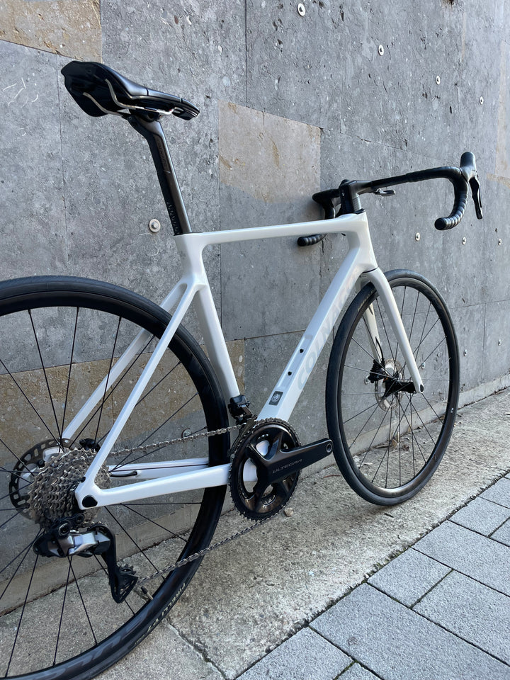 Colnago V4RS Road Bike (Shimano Ultegra Di2) Ex Demo 2025 Size 510