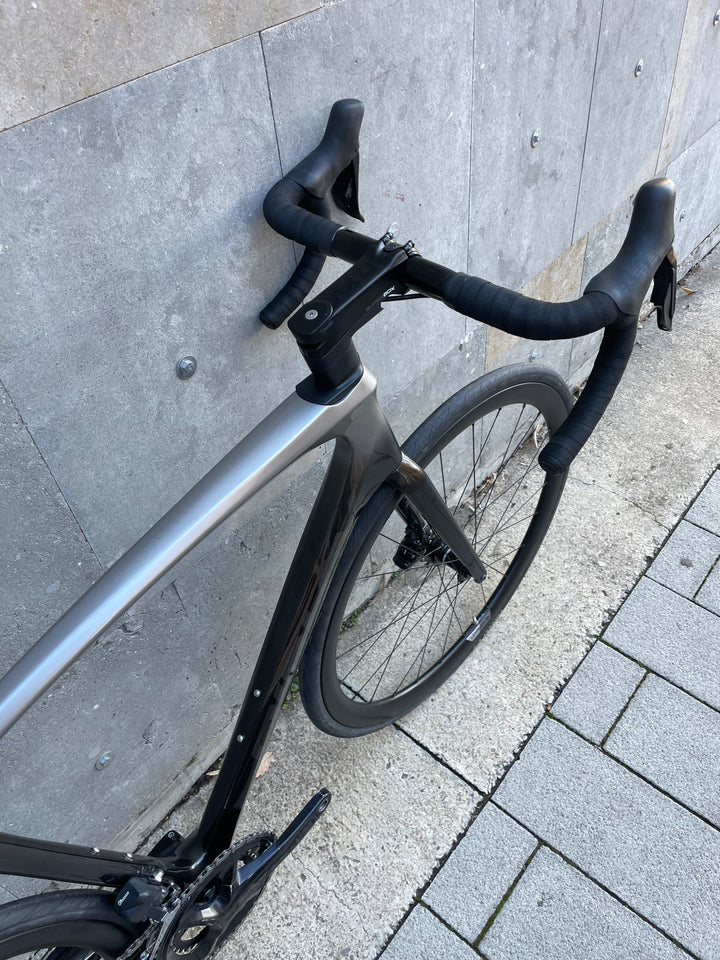 Ridley Fenix SLiC Road Bike (Shimano 105 Di2) Ex-Demo 2025 Size M