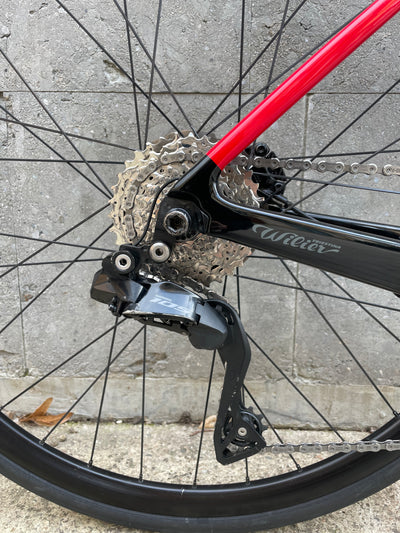 Bicicleta de carretera híbrida Wilier Garda (Shimano 105 Di2) Exposición 2025 Talla S