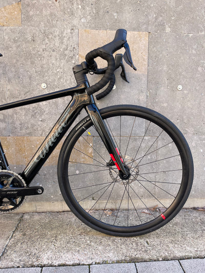 Bicicleta de carretera híbrida Wilier Garda (Shimano 105 Di2 2x12 / Ruedas de aluminio) Exposición 2025 Talla XS