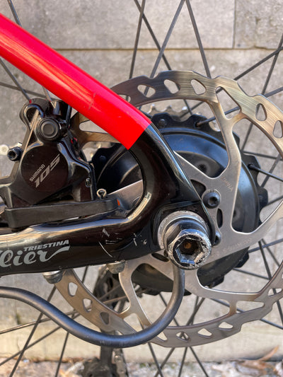 Bicicleta de carretera híbrida Wilier Garda (Shimano 105 Di2 2x12 / Ruedas de aluminio) Exposición 2025 Talla XS