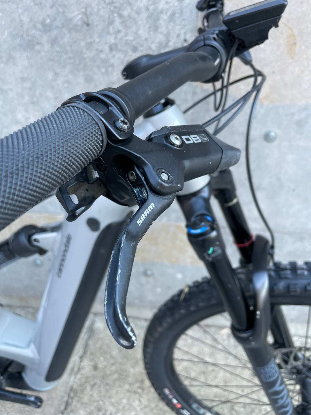 Vélo de montagne électrique Cannondale Moterra Neo 3 - Démonstration d'exposition 2025, Taille S