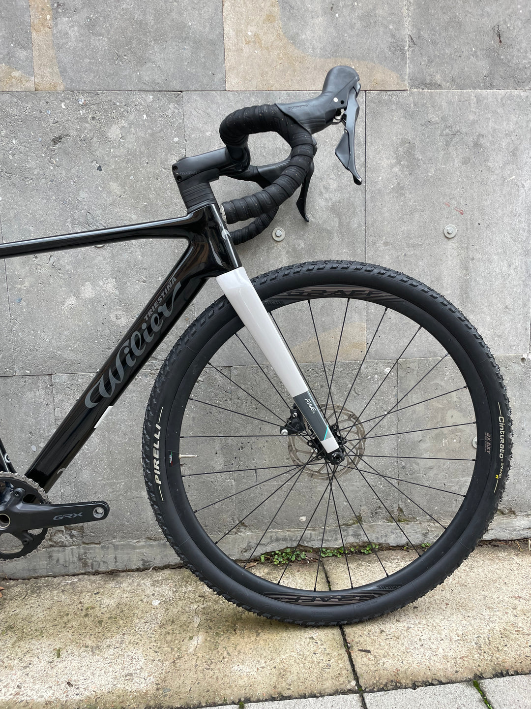 Vélo de gravier Wilier Rave SL (Shimano GRX di2 1x12) Ex-Démo 2025 Taille S