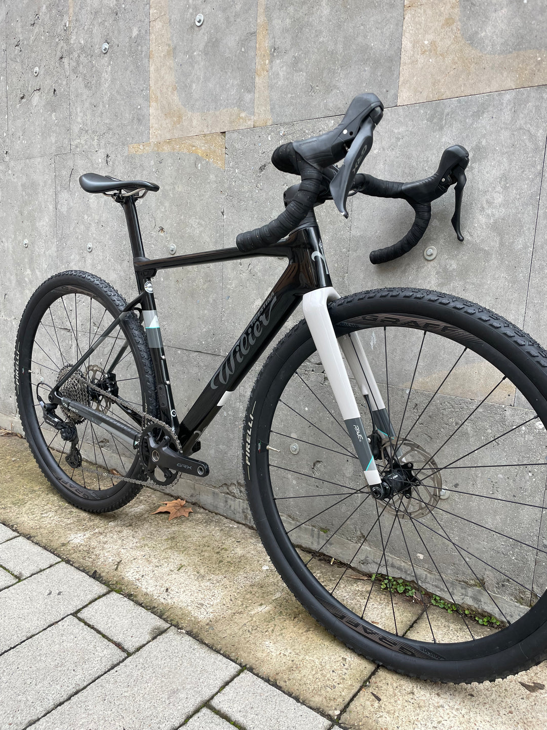 Vélo de gravier Wilier Rave SL (Shimano GRX di2 1x12) Ex-Démo 2025 Taille S