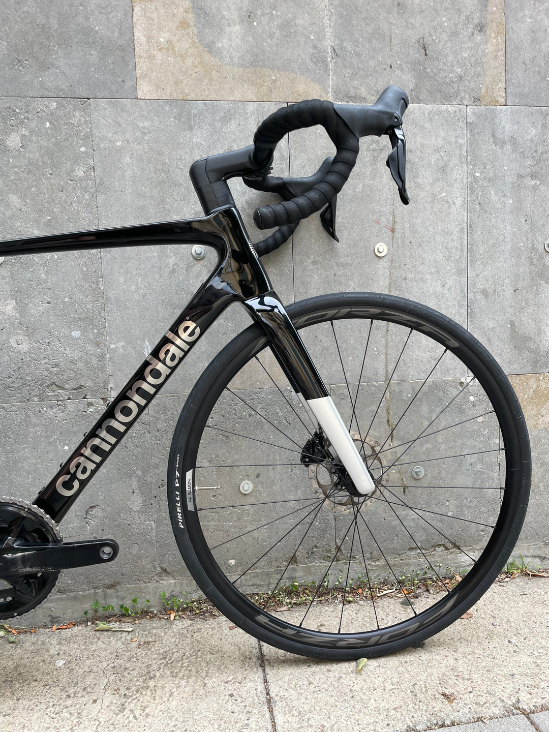 Cannondale Supersix EVO Crb 3 (Shimano 105 Di2) Ex Demo - Mida 54