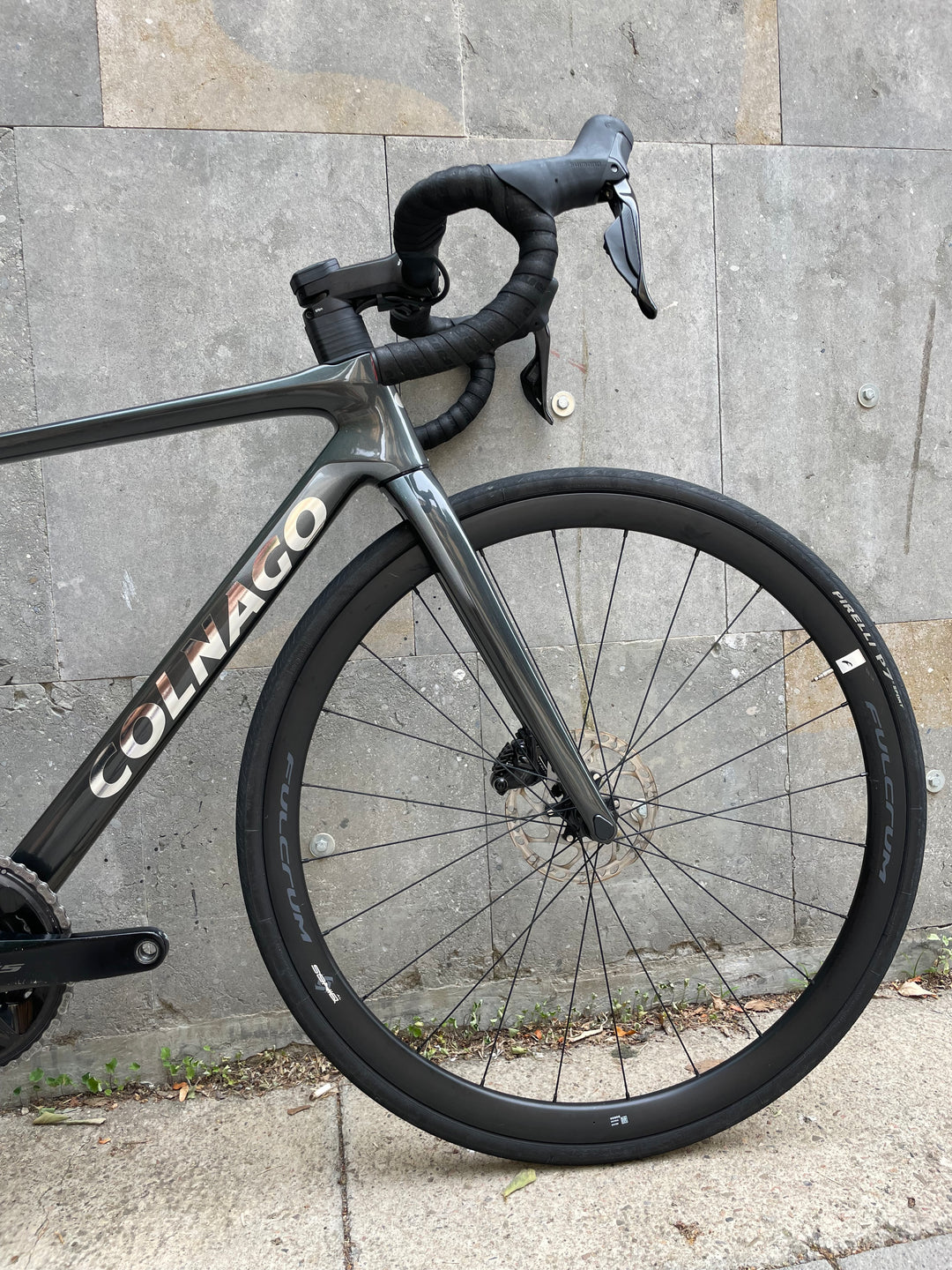 Bicicleta de carretera Colnago V4 Disc (Shimano 105 Di2) Ex-Demo - Talla 455