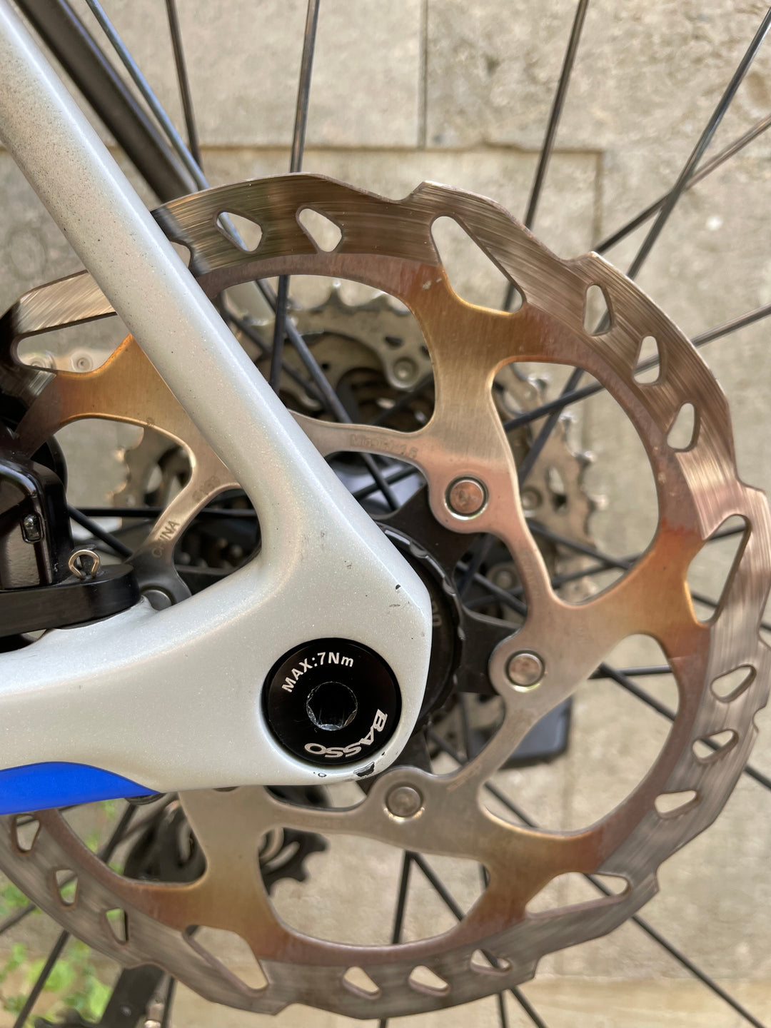 Bicicleta de carretera Basso Astra Disc (Shimano 105 di2 / RE38) talla 61 ex demo