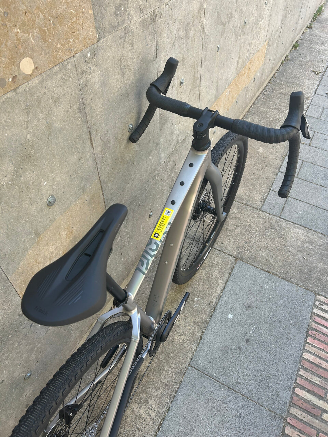 Mondraker ARID R Gravel Alloy Stealth Bike (SRAM Apex AXS)