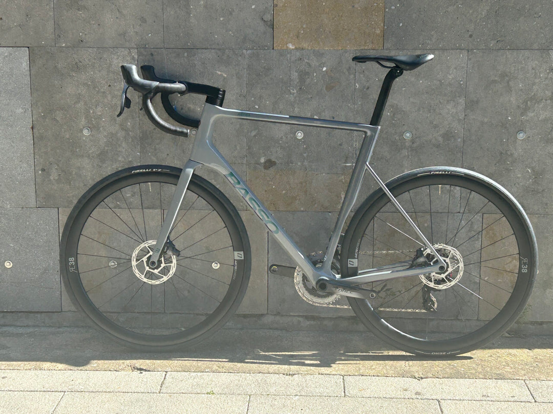 Bicicleta de carretera Basso Astra Disc (SRAM Force AXS D2) Ex-Demo Talla 58