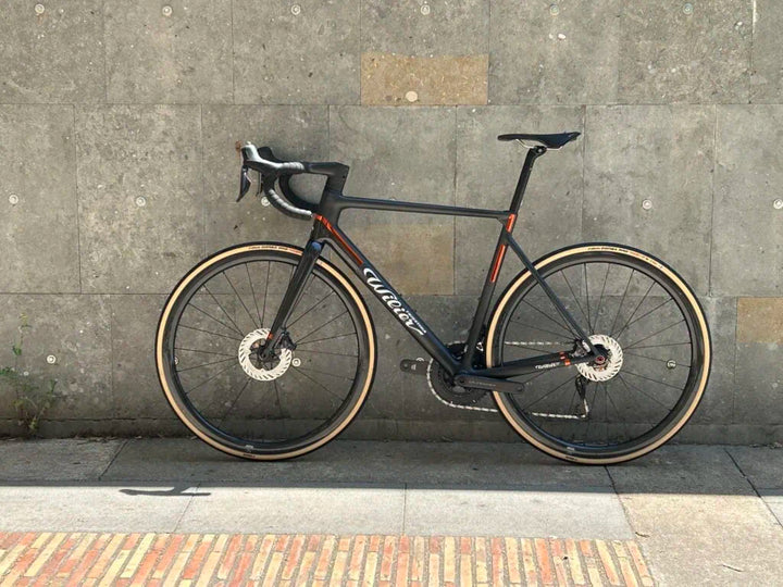 Wilier Verticale SLR – Ultegra Di2 | Kleos 36 | Negro Core