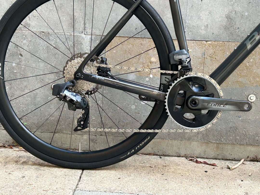 Bicicleta de carretera Basso Diamante Disc (SRAM Force AXS) Ex-Demo Talla 51