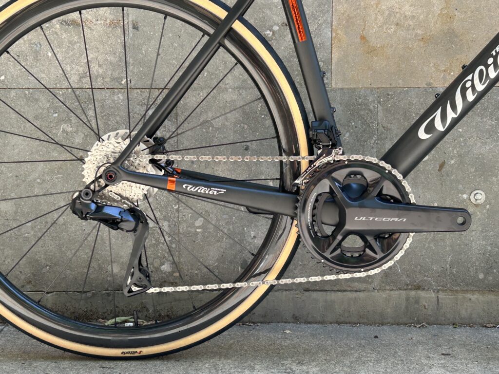 Wilier Verticale SLR – Ultegra Di2 | Kleos 36 | Negro Core