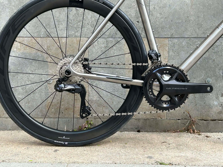 Bicicleta de carretera J.Guillem Formentor Titanium (Shimano Ultegra Di2) 2025