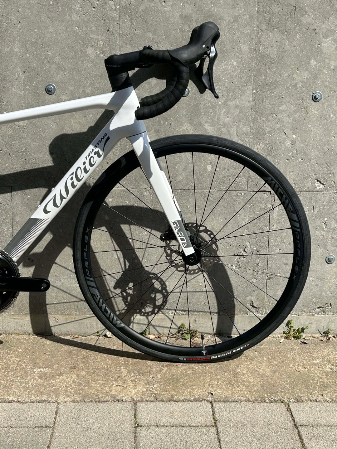rennrad shimano 105 Wilier Garda Rennrad (Shimano 105 12s) Ex-Demo Größe S (4) – Eat Sleep Cycle Store