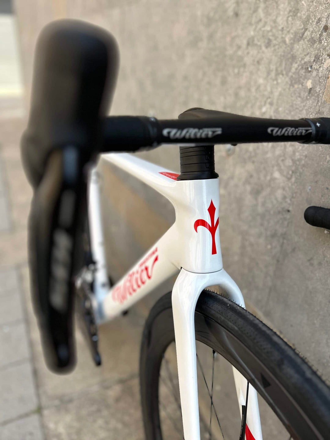 Wilier Filante SL Road Bike (Shimano 105 Di2) 2025