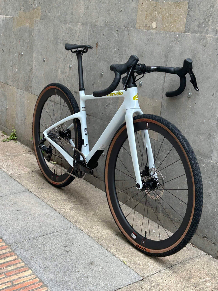 Bicicleta de grava Cervelo Aspero (Rival AXS XPLR) 2025