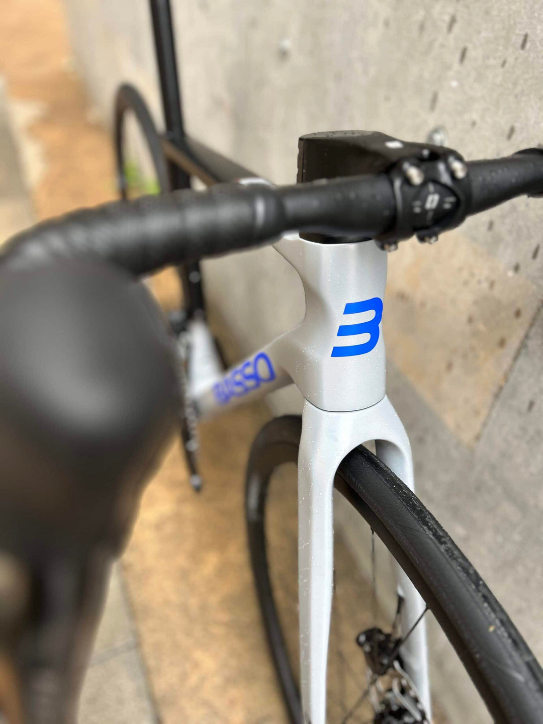 Basso Astra Disc Road Bike (Shimano 105 di2) 2025