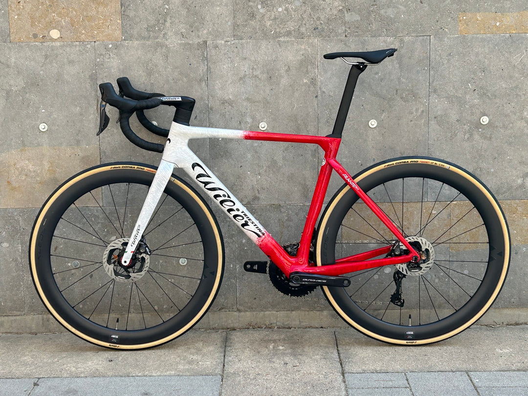 Bicicleta de carretera Wilier Filante SLR (Shimano Dura Ace Di2) 2025