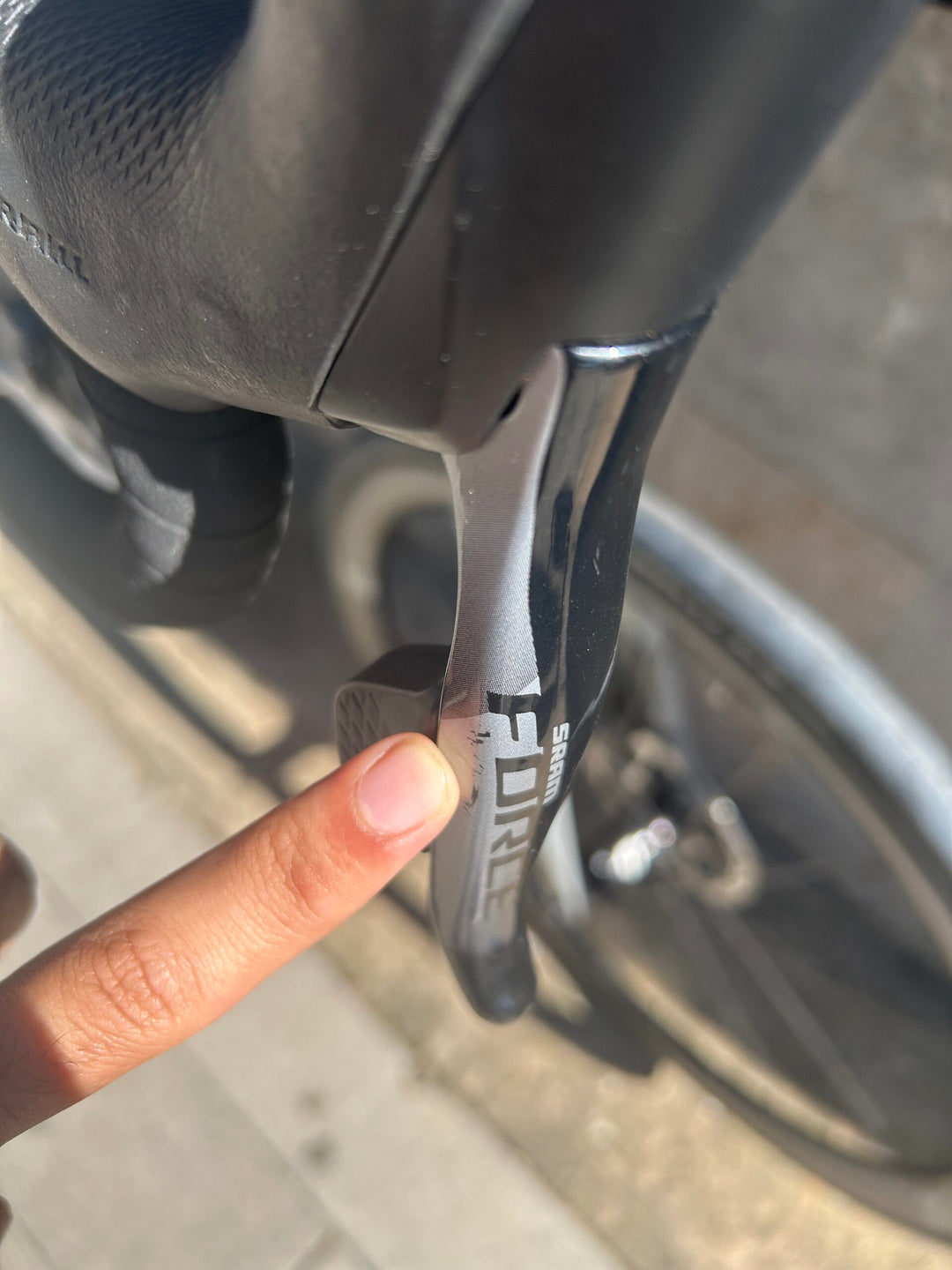 Bicicleta de carretera Basso Astra Disc (SRAM Force AXS D2) Ex-Demo Talla 58