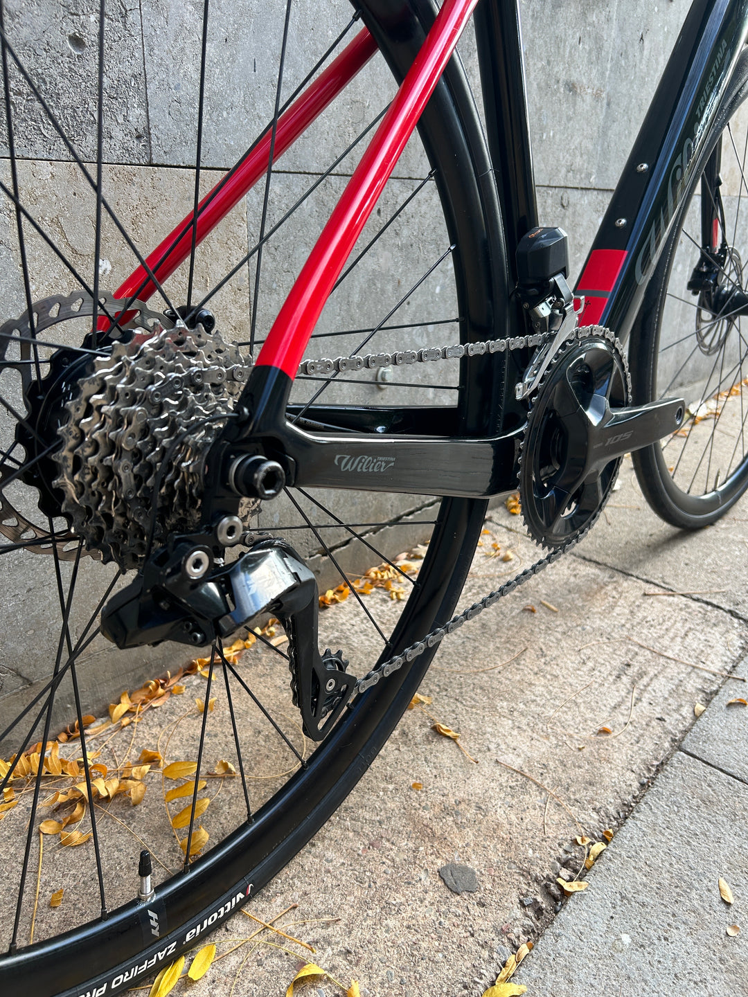 Wilier Garda Hybrid (Shimano 105 Di2 2x12 / ALU Wheels) M 2024 Ex-Demo