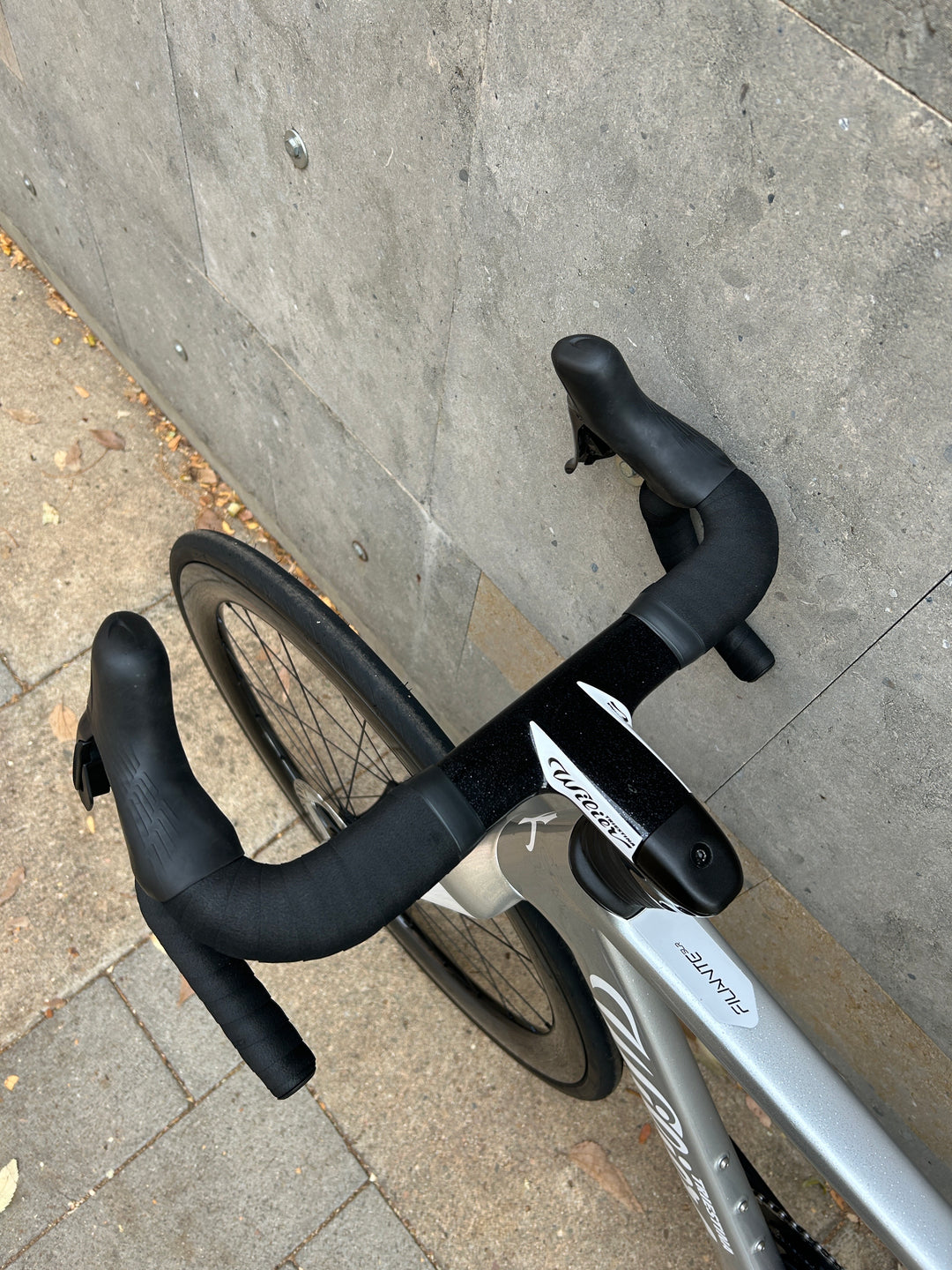 Wilier Filante SLR (Ultegra Di2 + KLEOS 50)  Ex-Demo Size S (53)