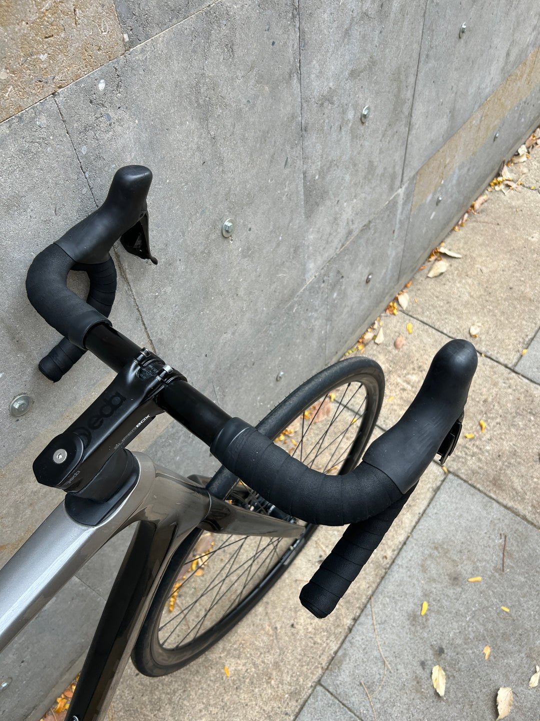 Ridley Fenix SLiC (Shimano 105 Di2) Road Bike  2024 Ex-Demo