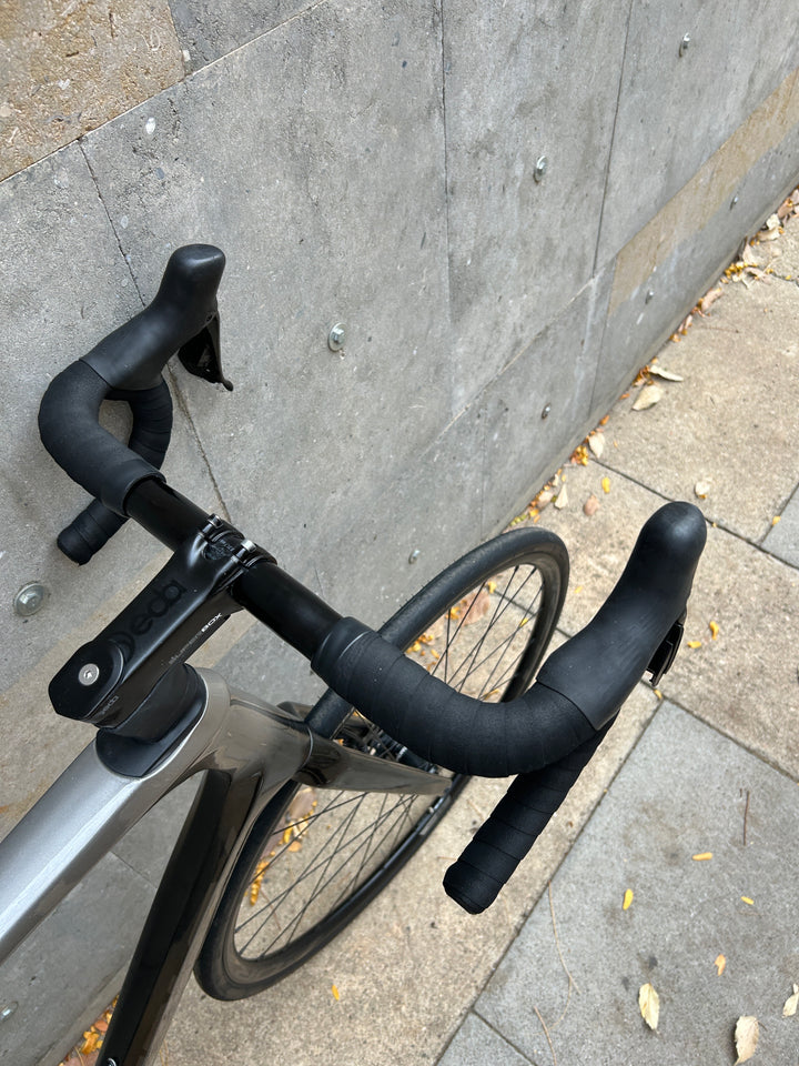 Ridley Fenix SLiC (Shimano 105 Di2) Road Bike  2024 Ex-Demo