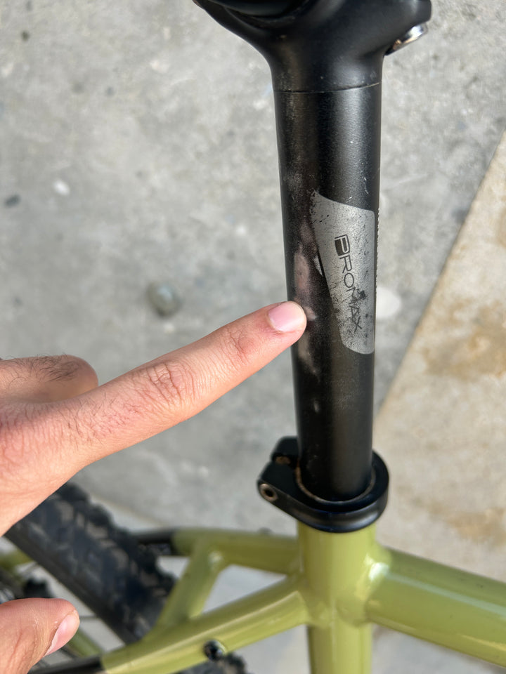 Wilier Jareen Gravel Bike (Shimano GRX 2x10) Ex-Demo Size 53