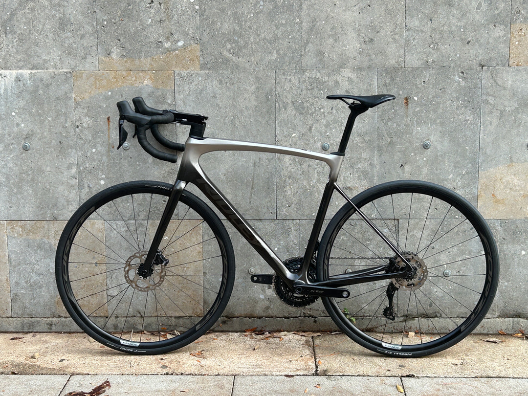 Ridley Fenix SLiC Road Bike (Shimano 105 Di2) Ex-Demo Size M (57)