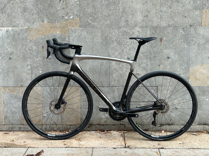 Ridley Fenix SLiC Road Bike (Shimano 105 Di2) Ex-Demo Size M (57)