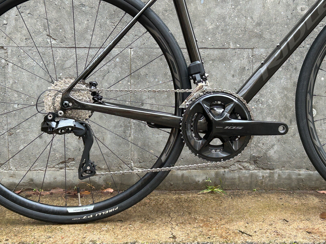 Ridley Fenix SLiC Road Bike (Shimano 105 Di2) Ex-Demo Size S (54)