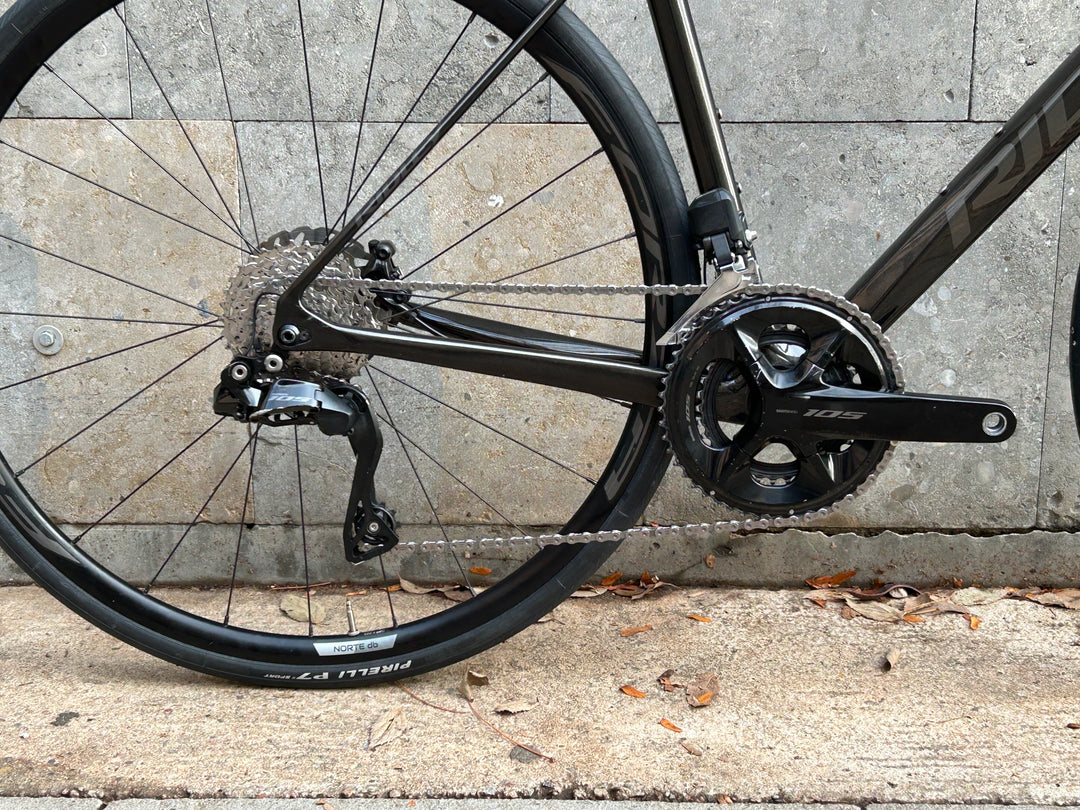 Ridley Fenix SLiC Road Bike (Shimano 105 Di2) Ex-Demo Size M (57)