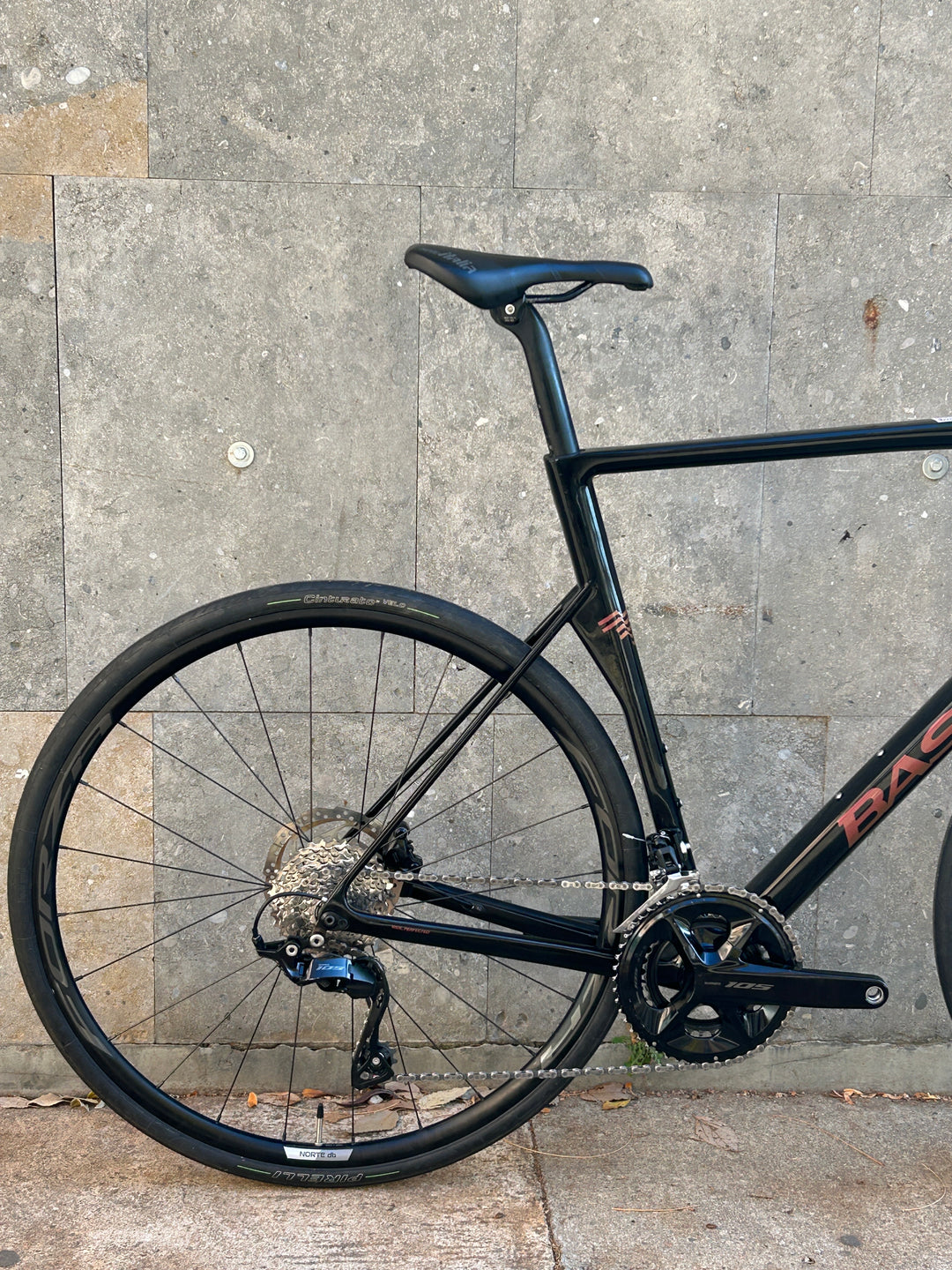 Bajo Venta (Shimano 105) 2025 Talla 58