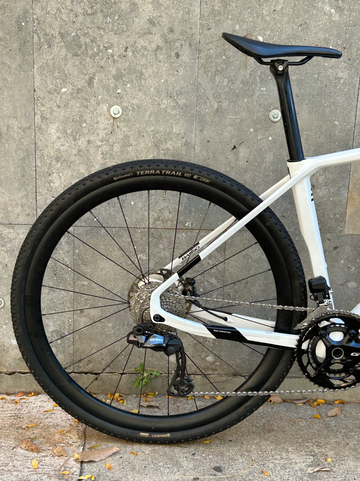 Basso Palta (Shimano GRX di2 2x) Microtech RG38 Levita Bar Ex-Demo 2025 Size S