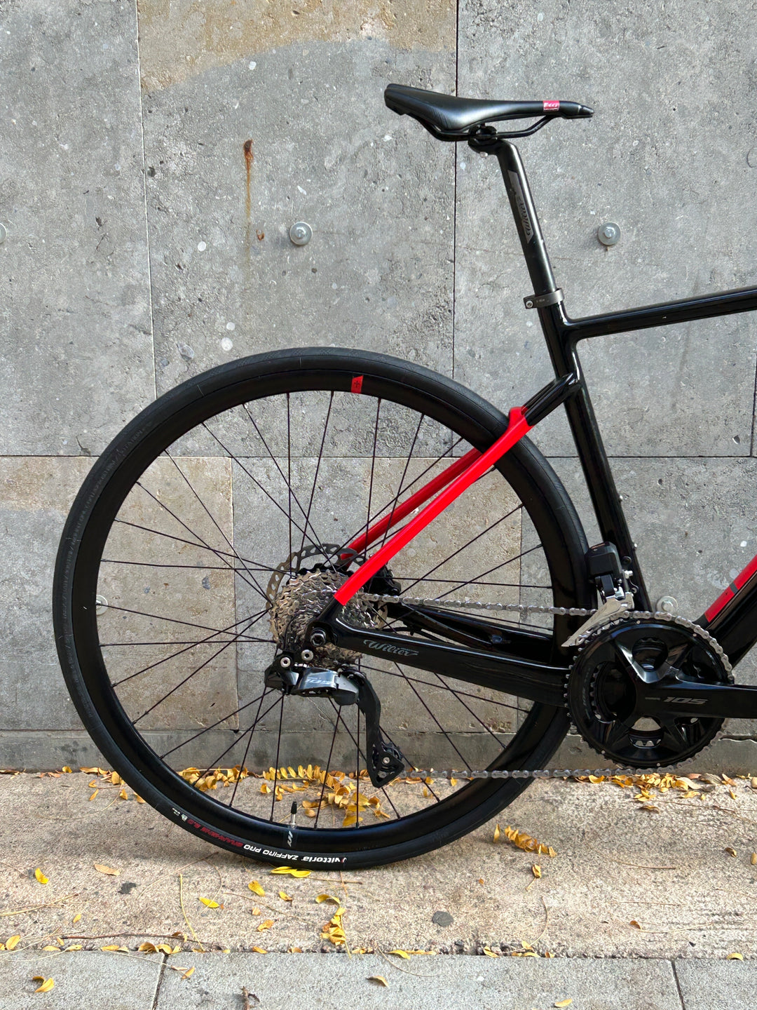 Wilier Garda Hybrid (Shimano 105 Di2 2x12 / ALU Wheels) M 2024 Ex-Demo