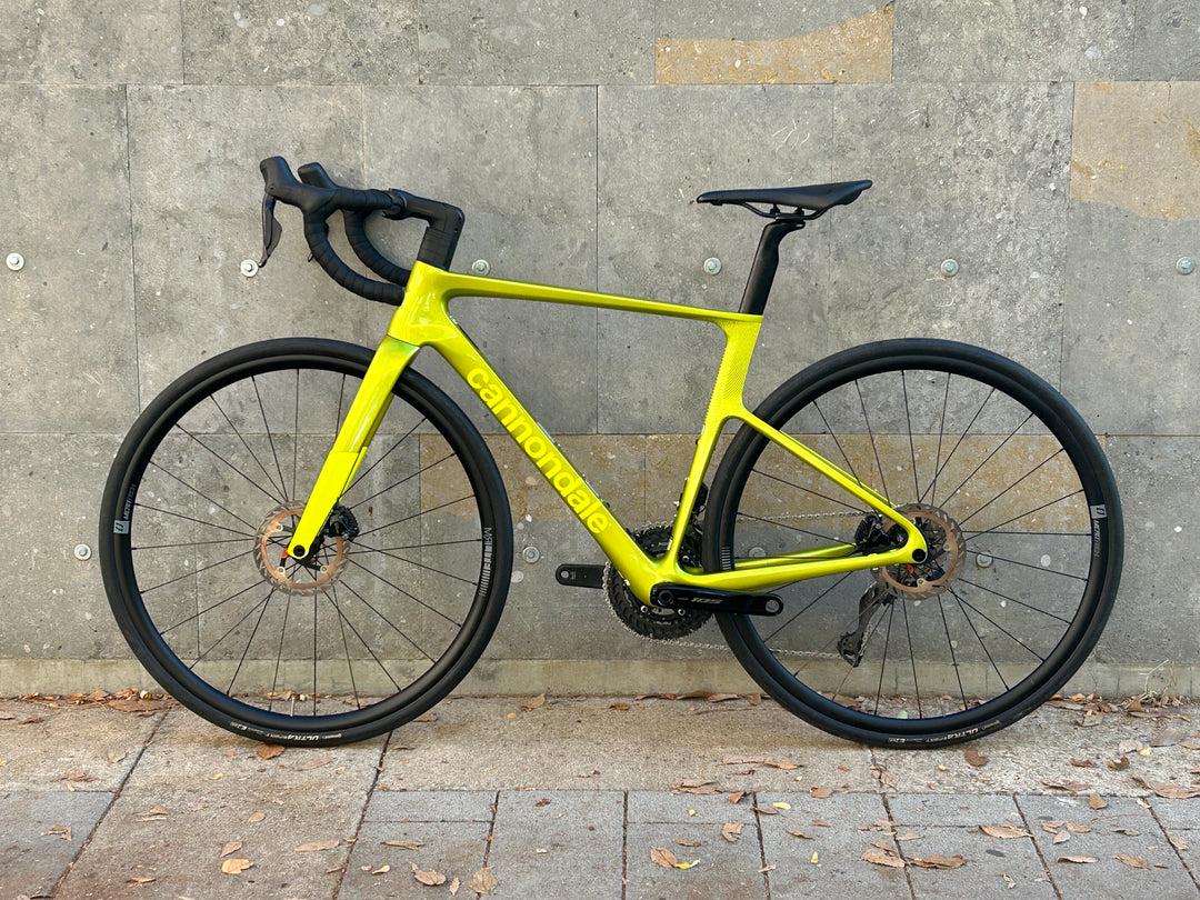 Cannondale SuperSix EVO Carbon 3 (Shimano 105 di2) Ex-Demo Size 51