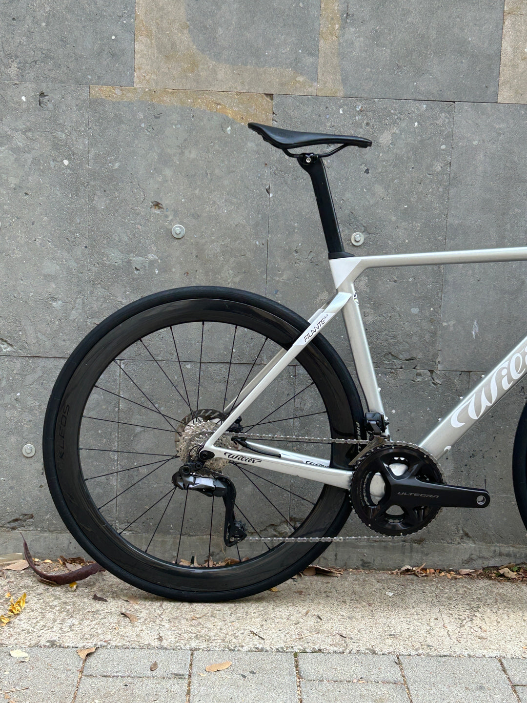 Wilier Filante SLR (Ultegra Di2 + KLEOS 50) M Ex-Demo Size M (54)