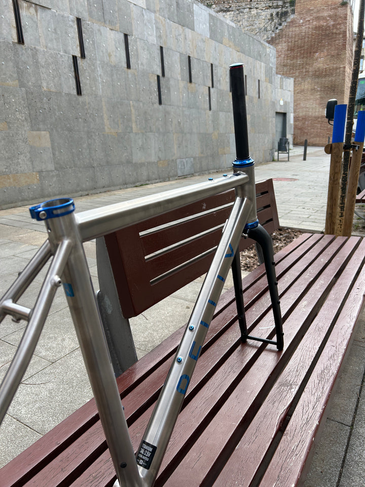 Cuadro de bicicleta de grava Reilly Gradient Titanium Disc