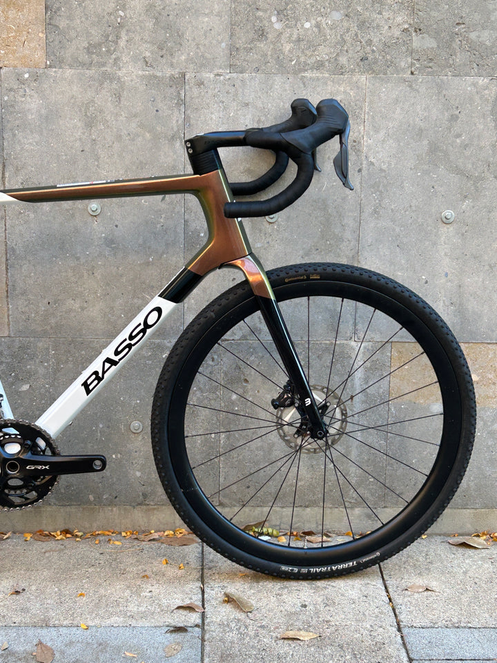 Basso Palta II Bicicleta Gravel (Shimano GRX di2 2X) RG 38 Ruedas de Carbono Talla XL- EX - Demo