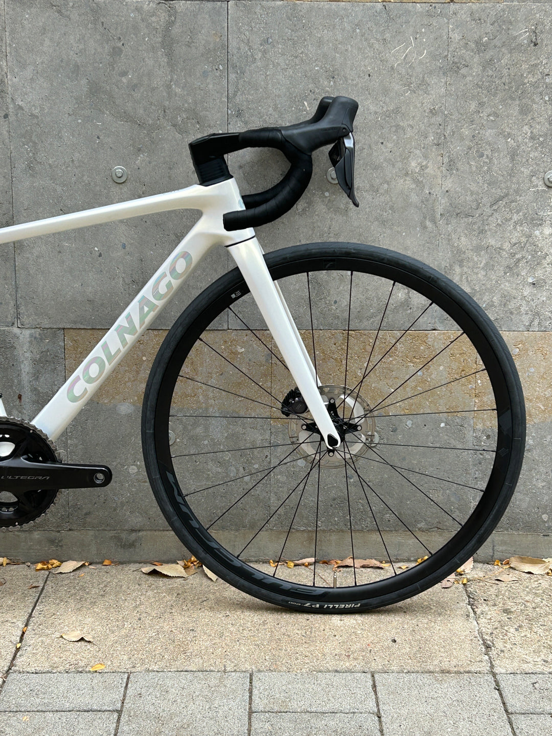 Colnago V4RS (Ultegra Di2 / Alu Wheels) - 420 / 2025 Ex-Rental