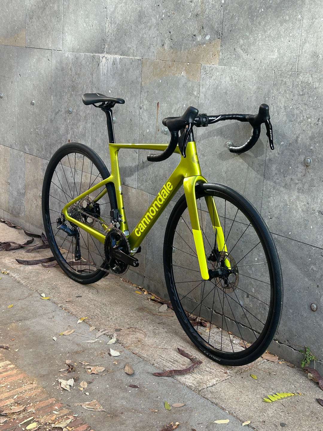 Cannondale SuperSix EVO Carbon 3 (Shimano 105 di2) Ex-Demo Size 51cm