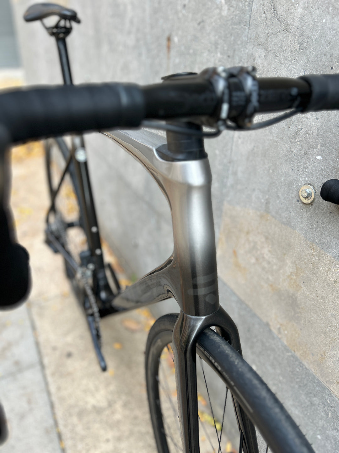 Ridley Fenix SLiC (Shimano 105 Di2) Road Bike  2024 Ex-Demo