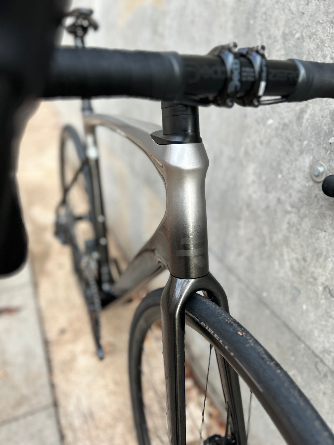 Ridley Fenix SLiC Road Bike (Shimano 105 Di2) Ex-Demo Size M (57)