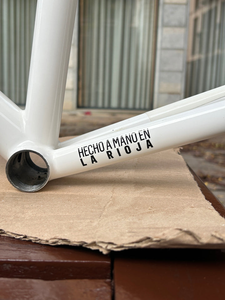 RS Cycles Gaslight BMW Frameset 52.5cm