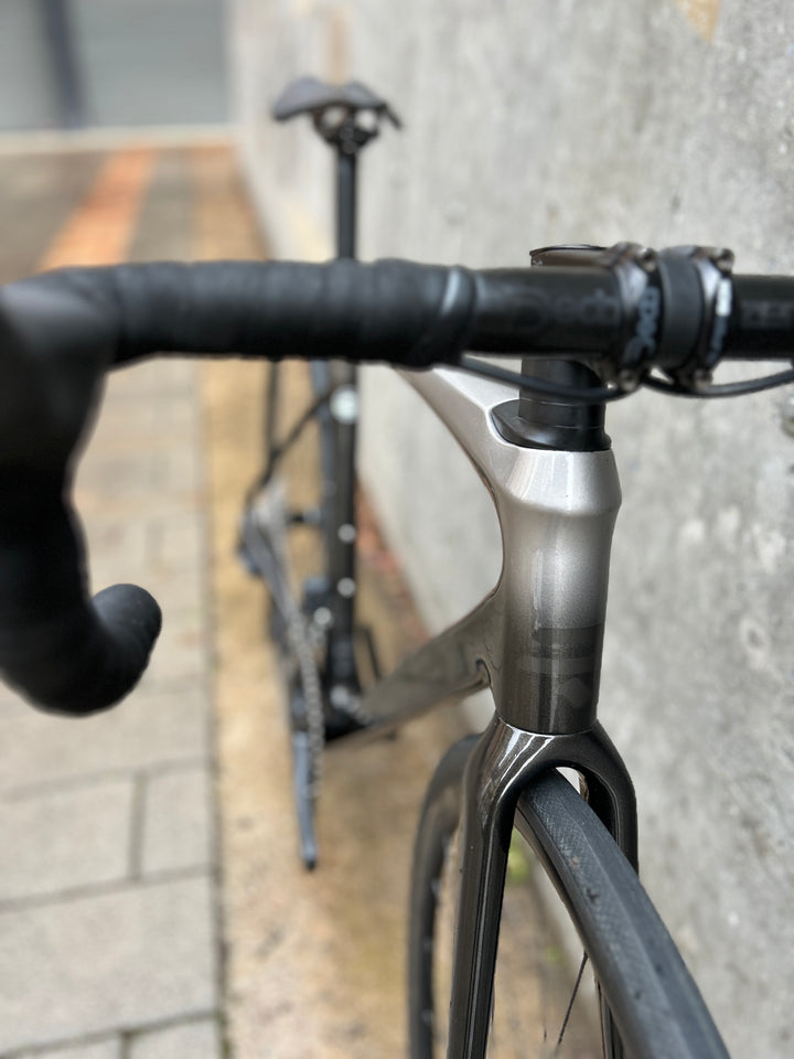 Ridley Fenix SLiC Road Bike (Shimano 105 Di2) Ex-Demo Size S (54)