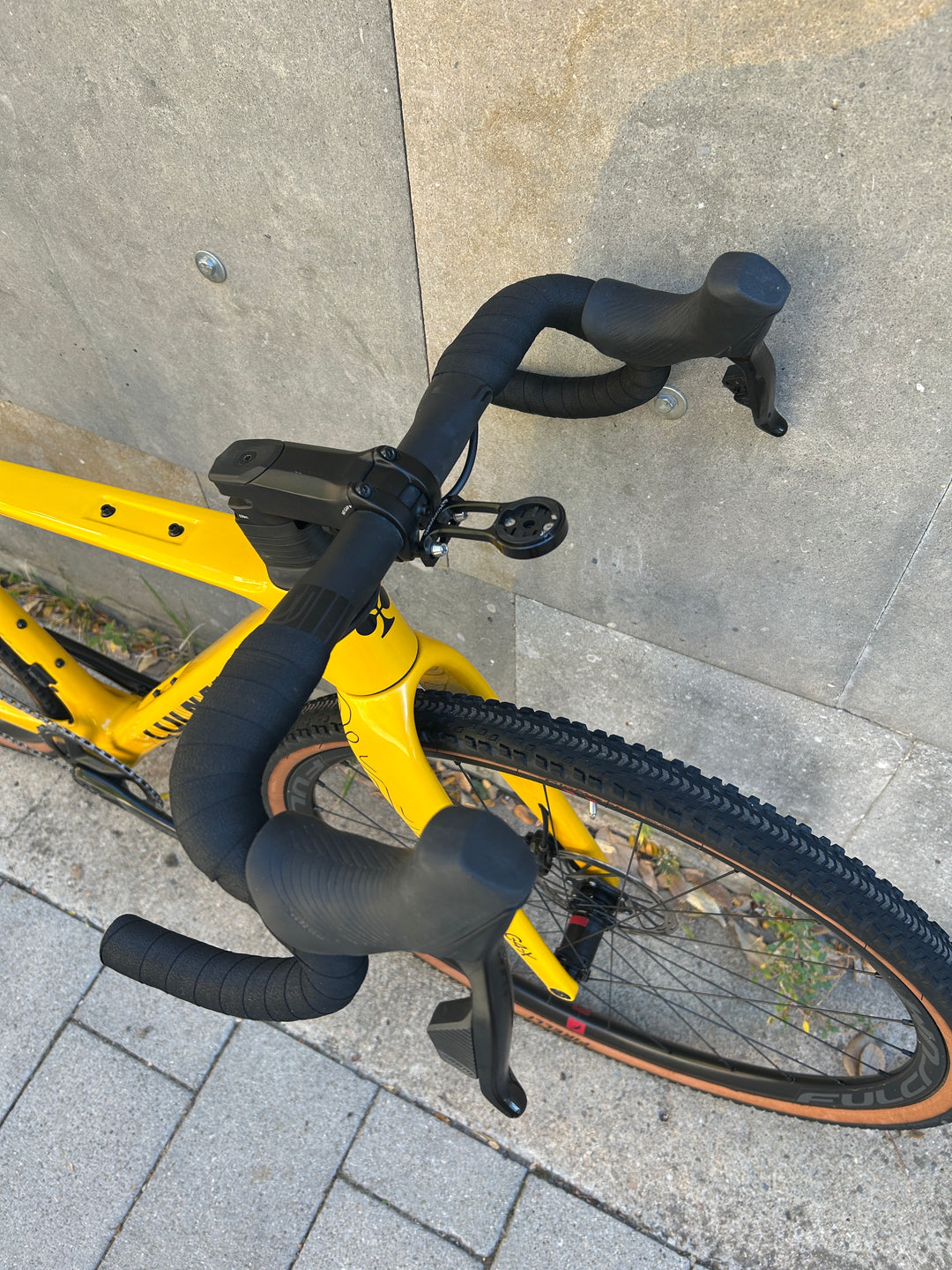 Colnago G4-X (SRAM Rival / Rodes d'alumini) - 450 / 2025 Ex-Rental (2)