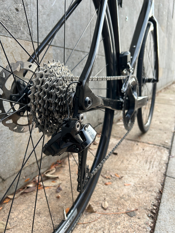 Ridley Fenix SLiC Road Bike (Shimano 105 Di2) Ex-Demo Size M (57)