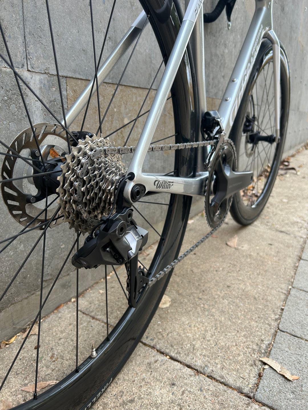 Wilier Filante SLR (Ultegra Di2 + KLEOS 50)  Ex-Demo Size S (53)